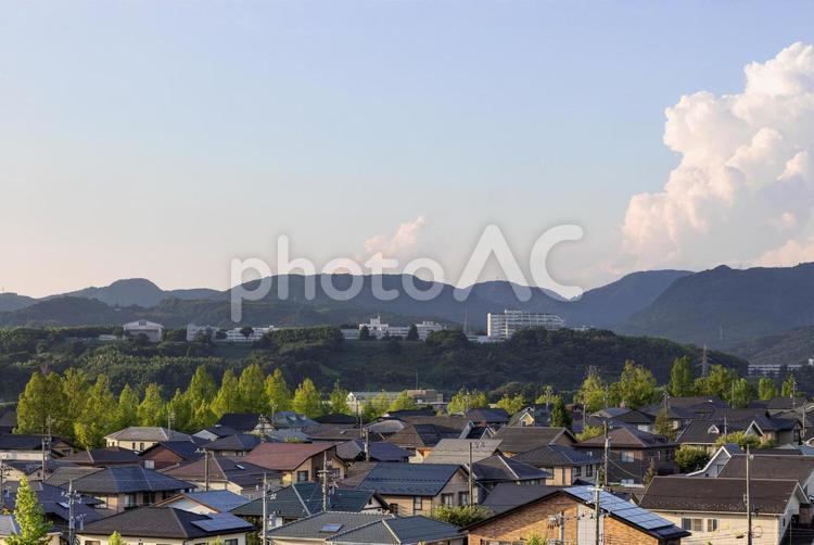 郊外の分譲地のイメージ 住宅,町並み,街並みの写真素材