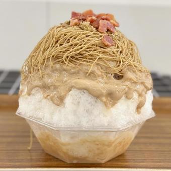 モンブランのかき氷 モンブランのかき氷 かき氷,冷菓,夏の写真素材