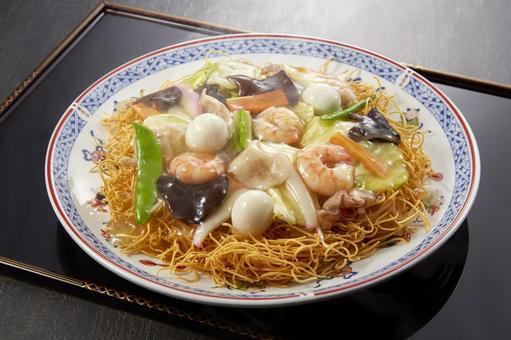 皿うどん 皿うどん 皿うどん,長崎皿うどん,長崎名物の写真素材