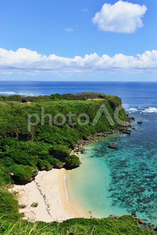 沖縄の青い海 海,沖縄,風景の写真素材