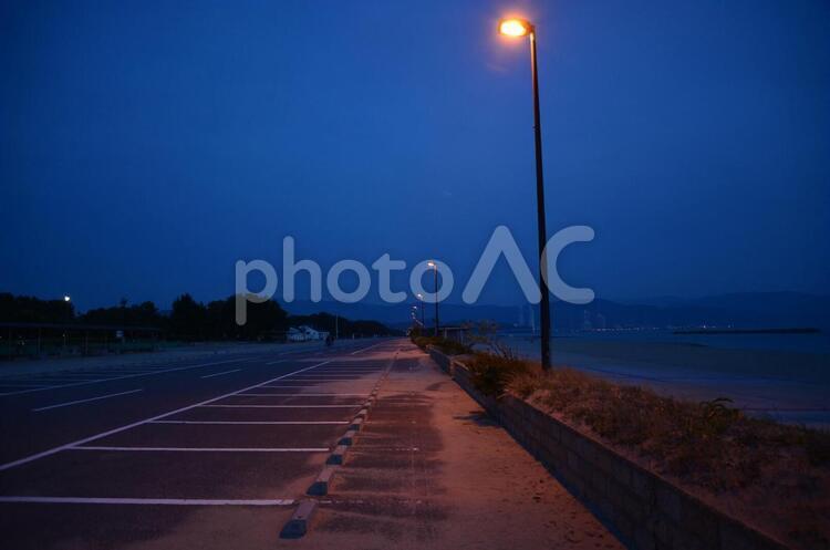 海、海岸、砂浜 たそがれ,何人もありません,光の写真素材