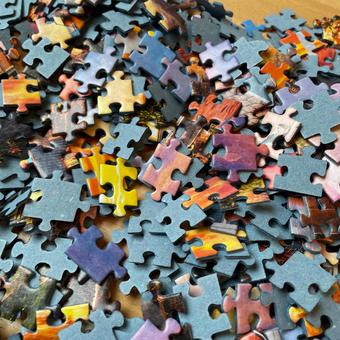 ジグソーパズル③ ジグソーパズル,パズルピース,おもちゃの写真素材