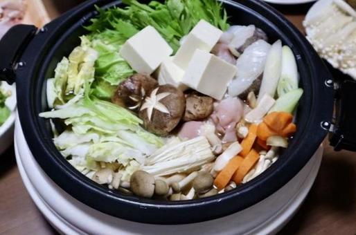 鍋パーティー 鍋パーティー 鍋パーティー,水炊き,鍋の写真素材