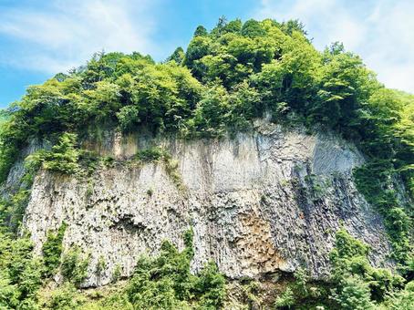 がんだて公園の迫力ある岩壁 がんだて公園の迫力ある岩壁の写真