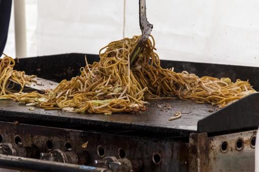 屋台の焼きそば２ 焼きそば,麺,ソースの写真素材
