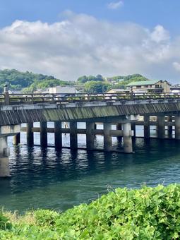 夏の宇治〜宇治橋〜 夏の宇治〜宇治橋〜 宇治川,宇治,夏の写真素材