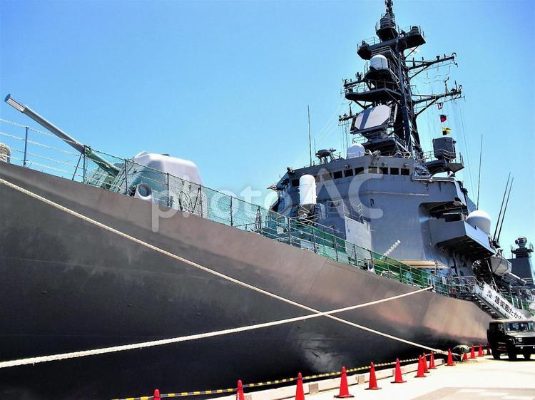 護衛艦たかなみ護衛艦の装備　単装砲 護衛艦,護衛艦たかなみ,護衛の写真素材