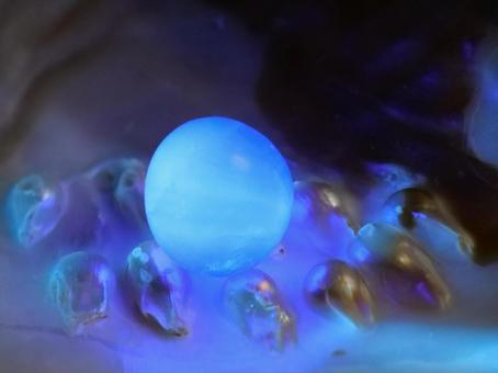 Photo, flow light, pearl, fluorite, 