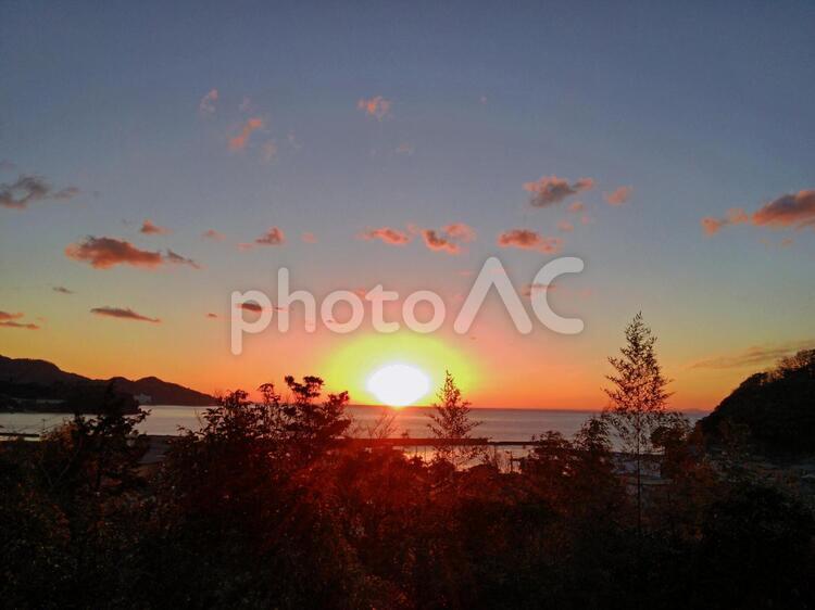 伊豆の空.日没 太陽,夕日,日没の写真素材