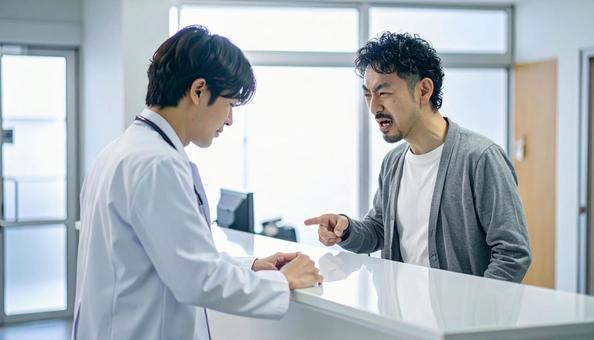 カスハライメージ:深く頭を下げる看護師 カスハライメージ:深く頭を下げる看護師の写真