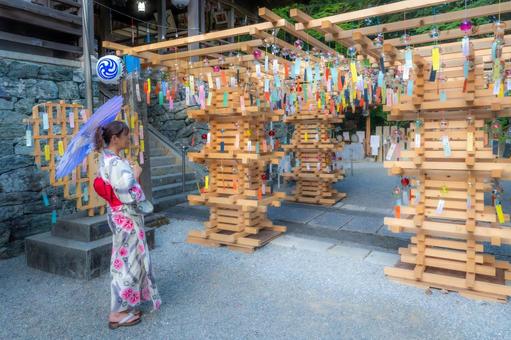 宇加賀神社 宇加賀神社 宇加賀神社,参拝,風鈴の写真素材