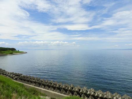 横浜町稲荷平から望む陸奥湾の風景 横浜町稲荷平から望む陸奥湾の風景の写真
