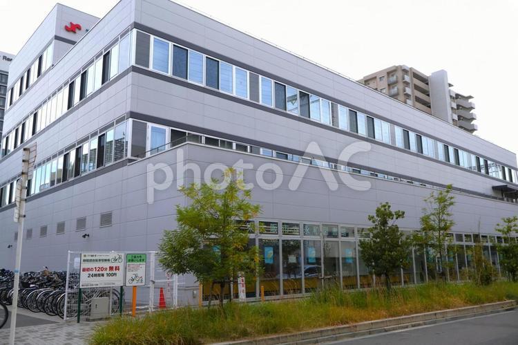 東大阪市立永和図書館　図書館　 東大阪市立永和図書館,永和図書館,図書館の写真素材