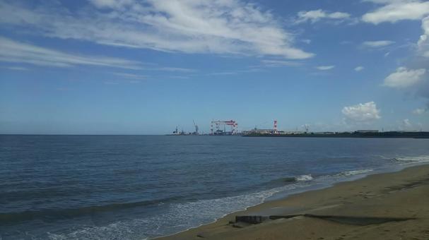 津松阪港全景 津松阪港,港,クレーンの写真素材