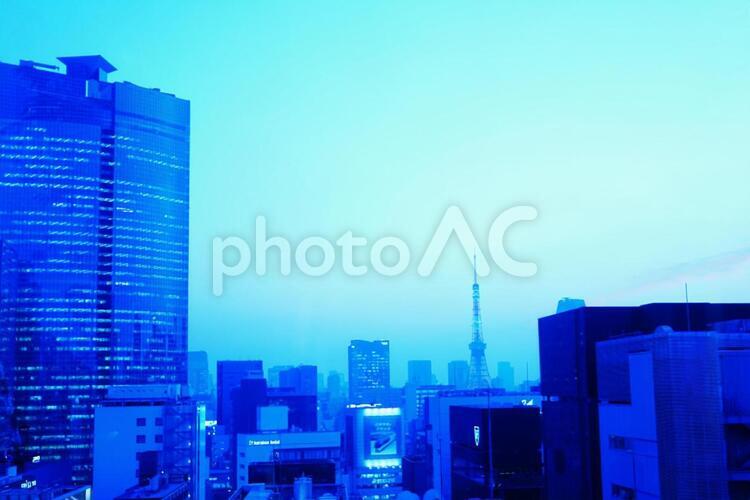 青みがかった都会の風景 何人もありません,建築,中心業務地区の写真素材