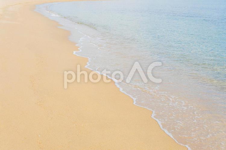砂浜の美しい波 海,砂浜,波打ち際の写真素材
