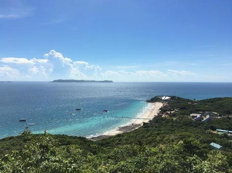 タイ・パタヤ沖のラン島からの景色 タイ・パタヤ沖のラン島からの景色の写真