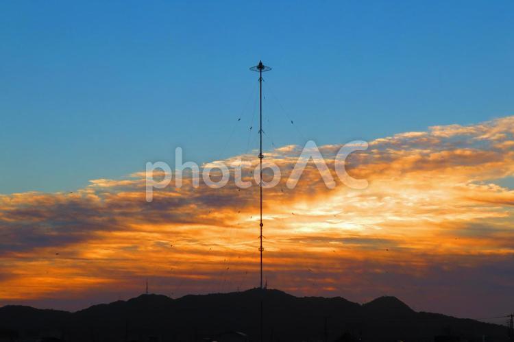 ９月下旬の野田池からの朝焼け 背景,朝焼け,たそがれの写真素材