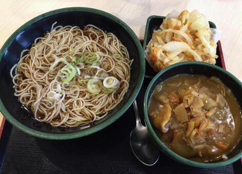 そばとカレーセット そば,蕎麦,ソバの写真素材