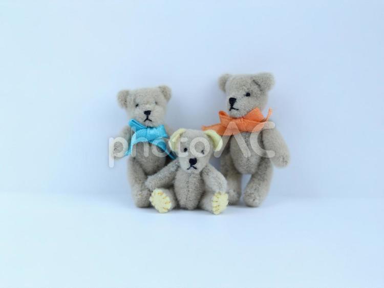 3人家族 家族,3人家族,親子の写真素材