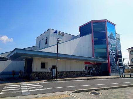 JR西日本「安土駅」駅舎北口 JR西日本「安土駅」駅舎北口 安土駅,jr西日本,駅の写真素材