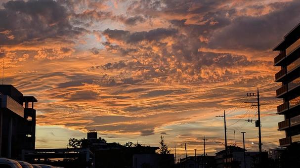 夕焼け雲 夕焼け雲,夕暮れ,夕焼けの写真素材