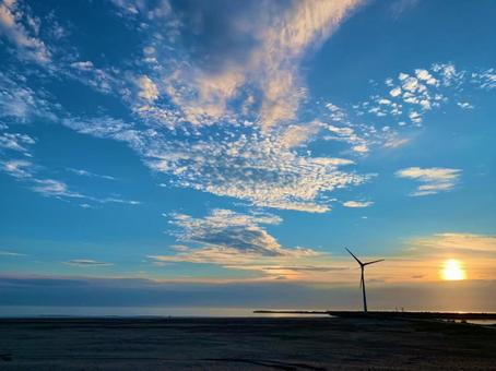 朝焼けの浜辺 浜辺,朝焼け,朝日の写真素材