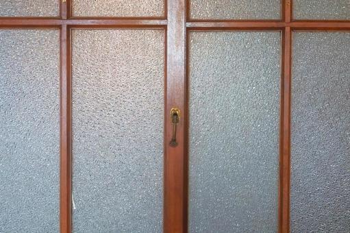 すりガラスと木枠 すりガラス,木枠,灰色の写真素材