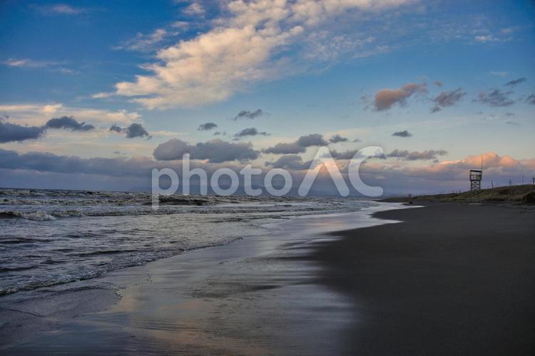 夕暮れの海 夕暮れの海,夕焼け,夕暮れの写真素材