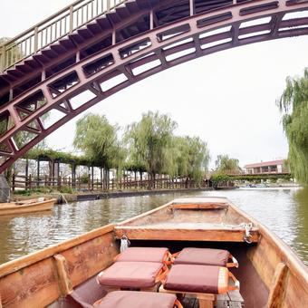 潮来のろ舟から見える思案橋 潮来,船,ろ船の写真素材