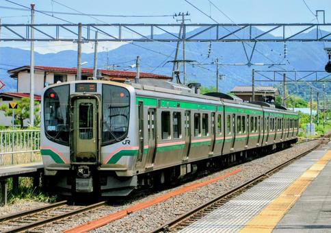 仙山線 E721系 仙山線 E721系 仙山線,jr東日本,電車の写真素材