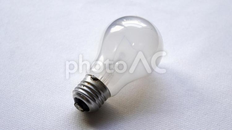 裸電球の物撮り　アップ 電球,裸電球,電気の写真素材