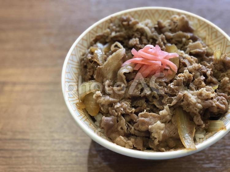 牛丼(牛飯) お昼ご飯の定番！ 牛丼,どんぶりご飯,牛飯の写真素材