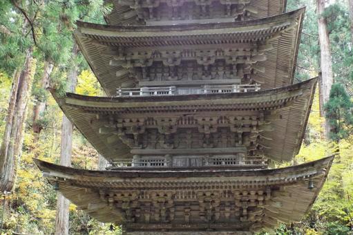 	【風景写真】山形／羽黒山の風景 羽黒山,五重塔,出羽三山の写真素材