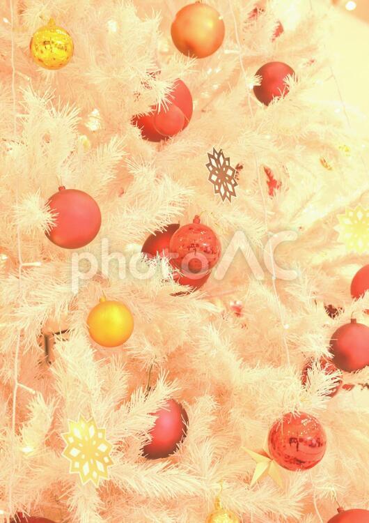 クリスマス、オーナメント、白い、ツリー、背景素材 ツリー,クリスマス,12月の写真素材