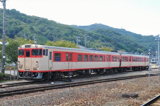 キハ47 ディーゼルカー キハ47 ディーゼルカーの写真