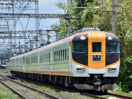近畿日本鉄道12410系NN13編成 近畿日本鉄道12410系NN13編成の写真