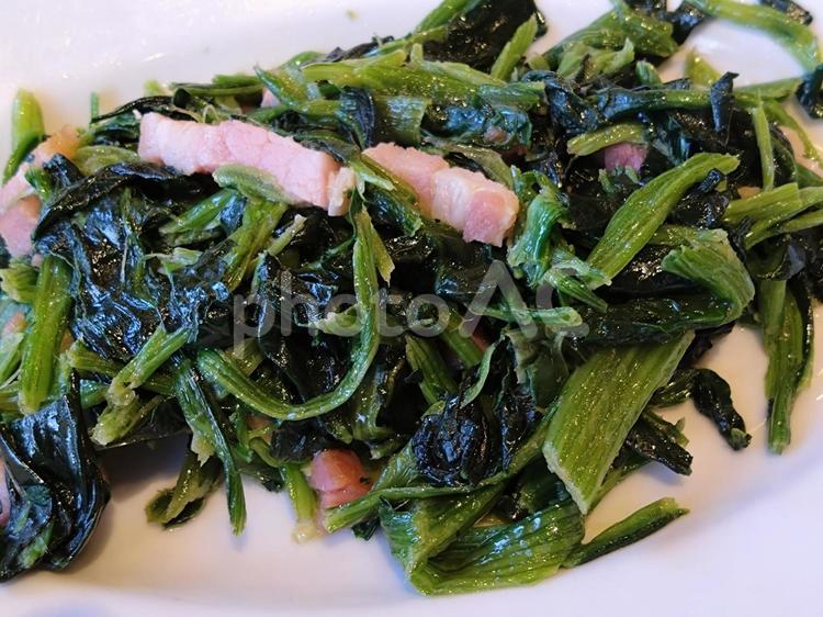 ほうれん草炒め ほうれん草,サラダ,スーパーフードの写真素材