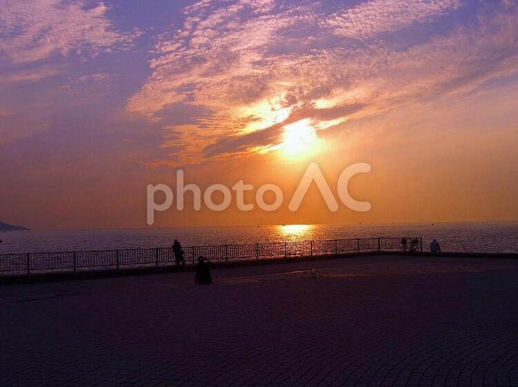 瀬戸内海の夕日 夕陽,夕日,夕焼けの写真素材