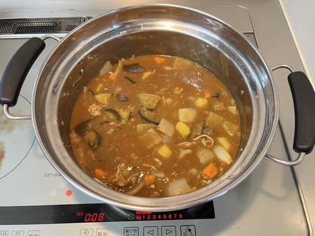 野菜たっぷりのカレーライス 野菜たっぷりのカレーライス 鍋,カレーライス,野菜カレーの写真素材