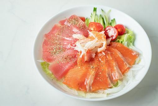 サーモンとマグロのカルパッチョ サーモンとマグロのカルパッチョ カルパッチョ,サーモン,マグロの写真素材