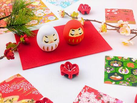 新年（お祝いに〜赤白ダルマ〜）7 お正月,年賀状,迎春の写真素材