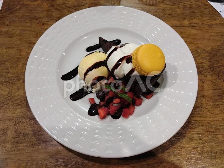 デザート ケーキ チョコレート デザート,ケーキ,チョコレートの写真素材