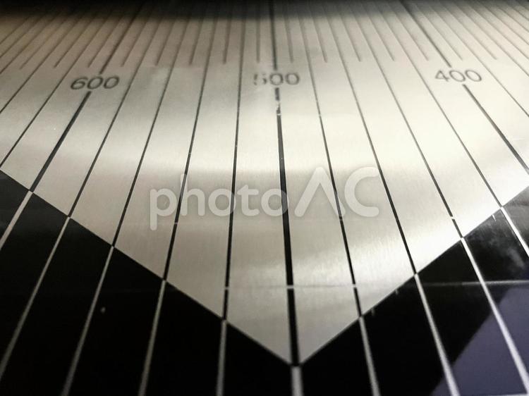 金属の定規のメモリ メモリ,線,数字の写真素材