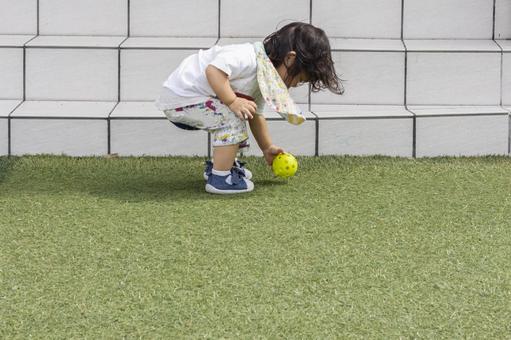1 year old girl playing ball 6, JPG 1 year old girl playing ball 6, an infant, girl, ball play, JPG