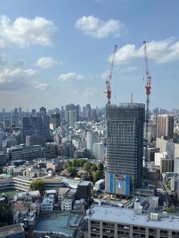 建設中のタワーマンション 品川区 (縦) 建設中のタワーマンション 品川区 (縦)の写真