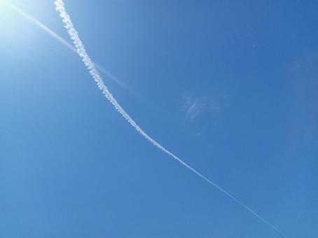 飛行機雲 飛行機雲の写真