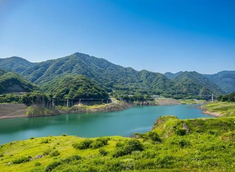 八ッ場ダムあがつま湖の風景 あがつま湖,八ッ場ダム,湖畔の写真素材