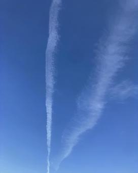 飛行機雲 飛行機雲の写真