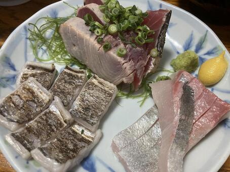 刺身盛合わせ ぶり,かつお,カツオの写真素材